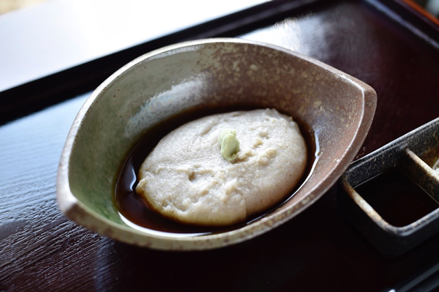 A soba oyster, made of only soba flour and water.  Its fluffy and smooth texture melts in ones mouth.