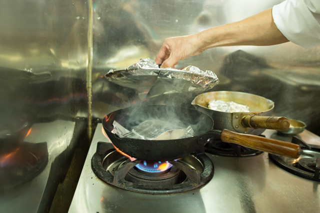 preparing smoked sawara