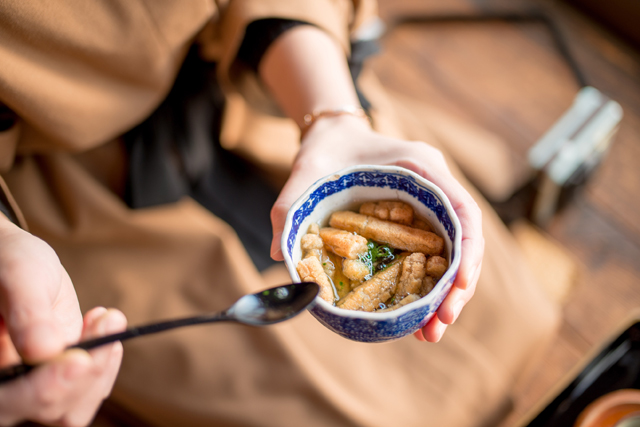 tea poured over rice crackers